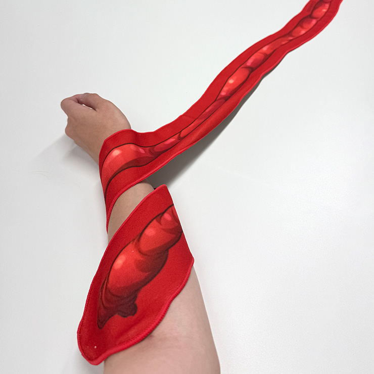 おっきくなって帰ってきた！くっつく触手タオル2